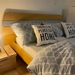 Gezellige 1 Slaapkamer, 3pers,strand,zee 50m アパート オステンド