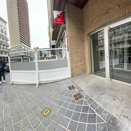 Gezellige 1 Slaapkamer, 3pers,strand,zee 50m Ostend