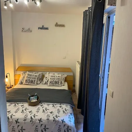 Gezellige 1 Slaapkamer, 3pers,strand,zee 50m Ostend