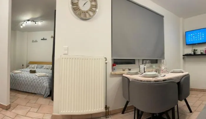 Gezellige 1 Slaapkamer, 3pers,strand,zee 50m * Ostenda