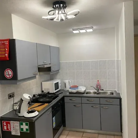 شقة Gezellige 1 Slaapkamer, 3pers,strand,zee 50m أوستيند