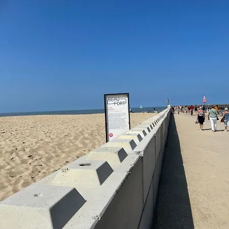 شقة Gezellige 1 Slaapkamer, 3pers,strand,zee 50m